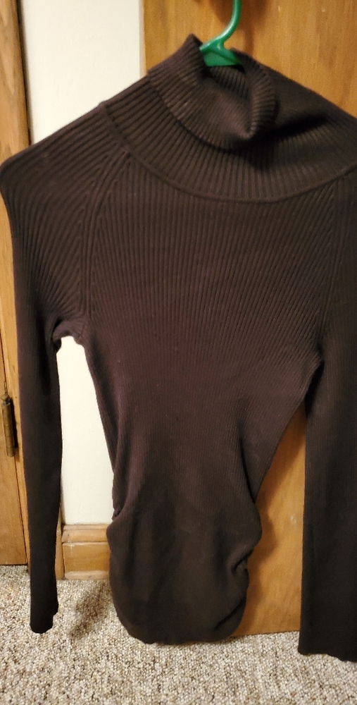 Maurices long sleeve, size M turtle neck.